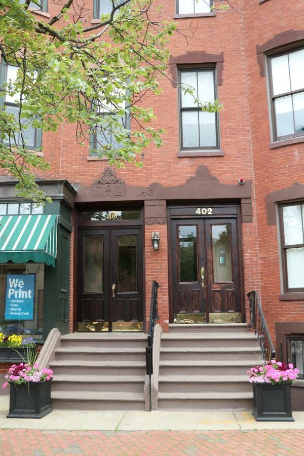 Charming Studio In Boston Brownstone, C. Ave #33 Bagian luar foto